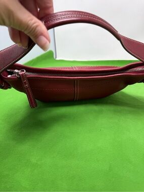 希少　Coach 9541 Hobo shoulder bag y2k Vintage Y2K Coach 9541 Leather Red Soho Hobo Shoulder… - Gem